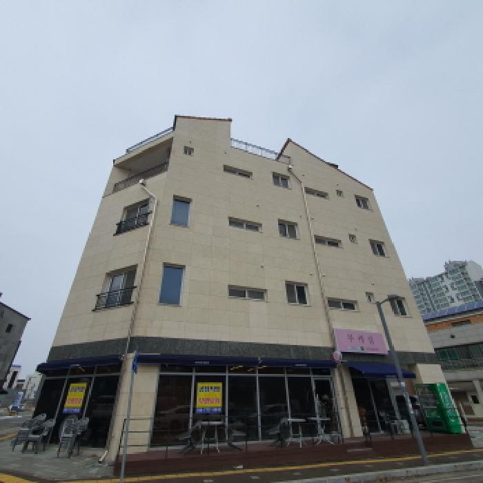 목록2 건물의 좌측면 전경 