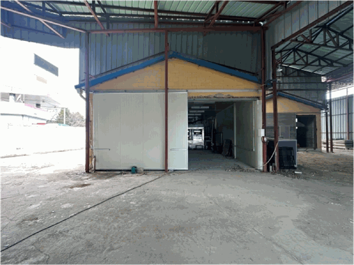 본건(기호1[토지], 기호2[건물,가동]) 및 인근전경