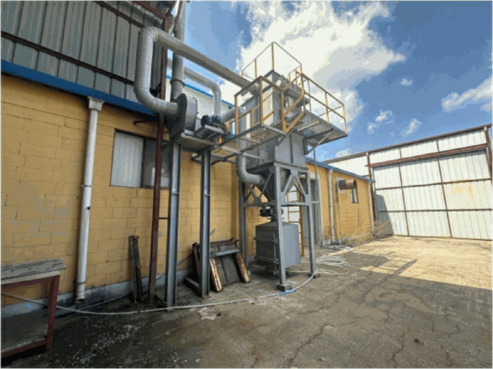 본건(기호5[기계기구, 부속설비) 전경