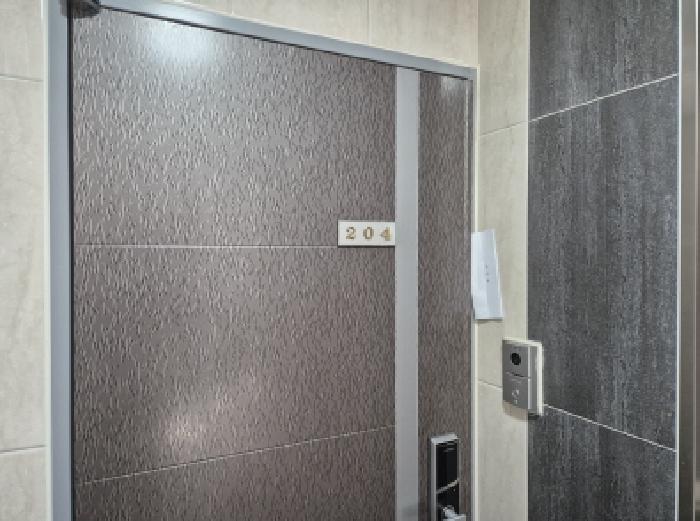 세대출입문(204호)