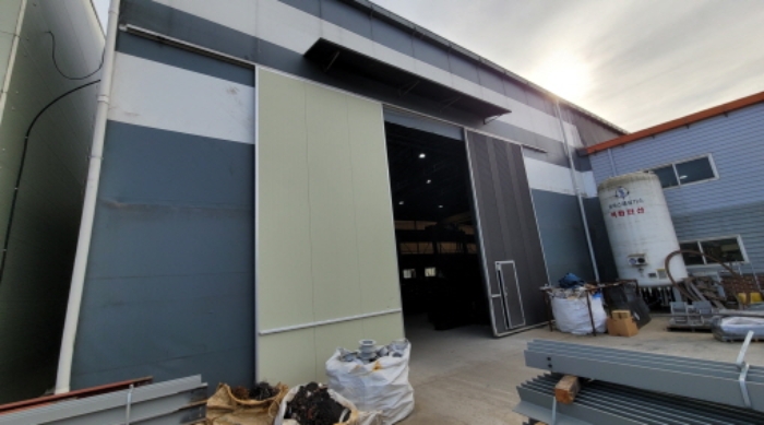 목록 4. 내에 소재하는 제시외 가설건축물 1