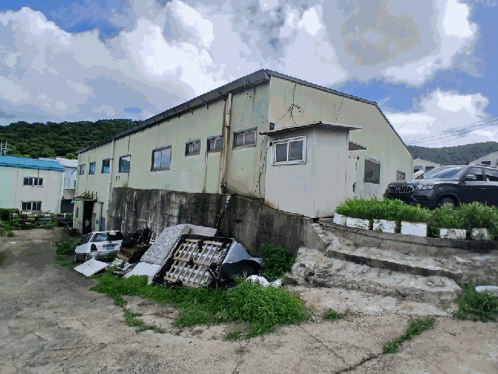 본건 측면(1,2층)