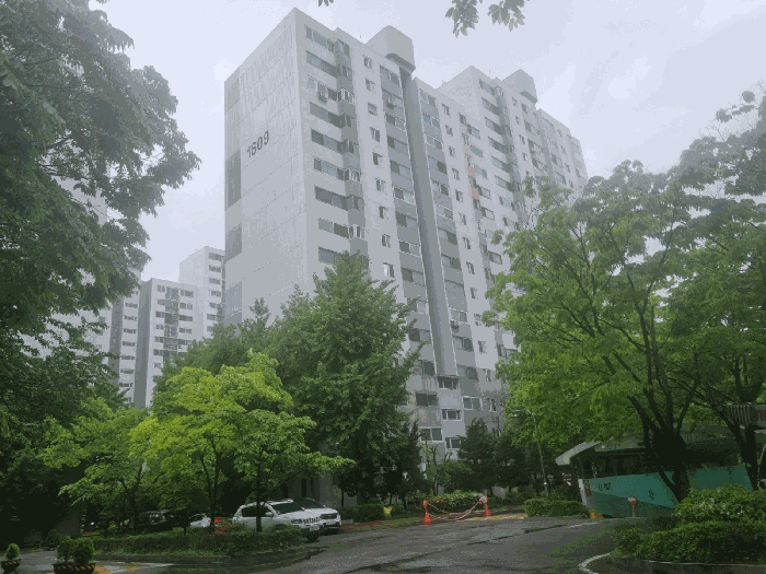 본동(1609동) 전경