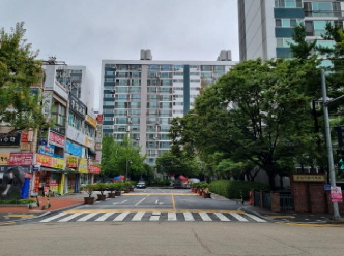 주출입구(정문)