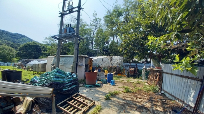 제시외건물㉫,㉭