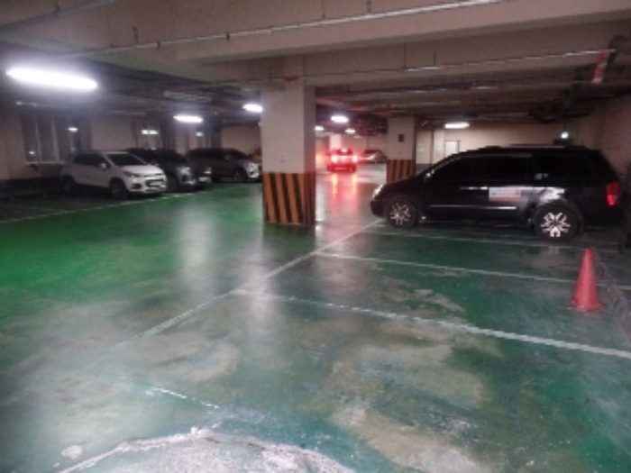 기호 2. 지하 주차장