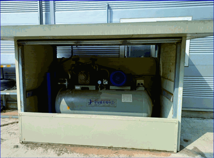 본건 제시외건물 (ㄴ) 및 기계기구 (7)