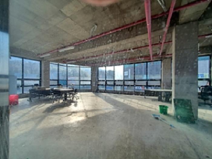 기호4 우측 내부