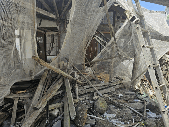 기호(1) 내부 일부 붕괴