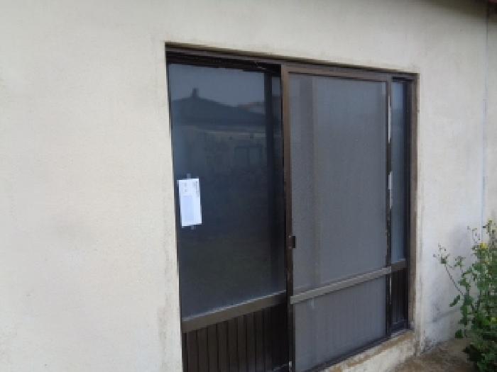 소재지 1.(상모로289번길 3) 제시 건물(부속건물) 출입문에 안내문 부착 사진