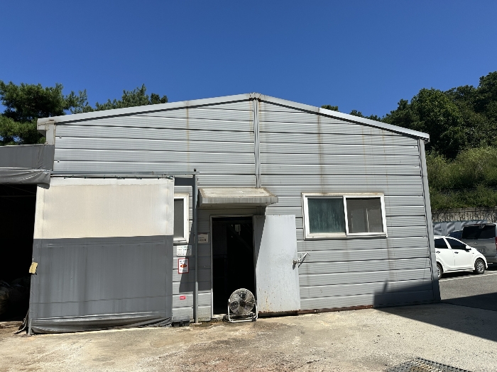 제시외건물 ㄱ)