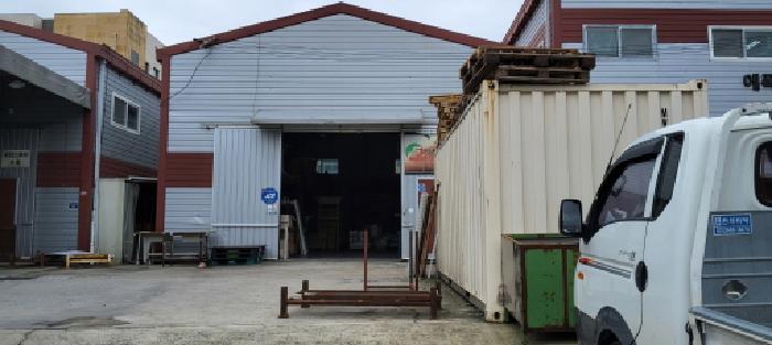 목록3 나동 전경(1), 제시외 컨테이너 1동