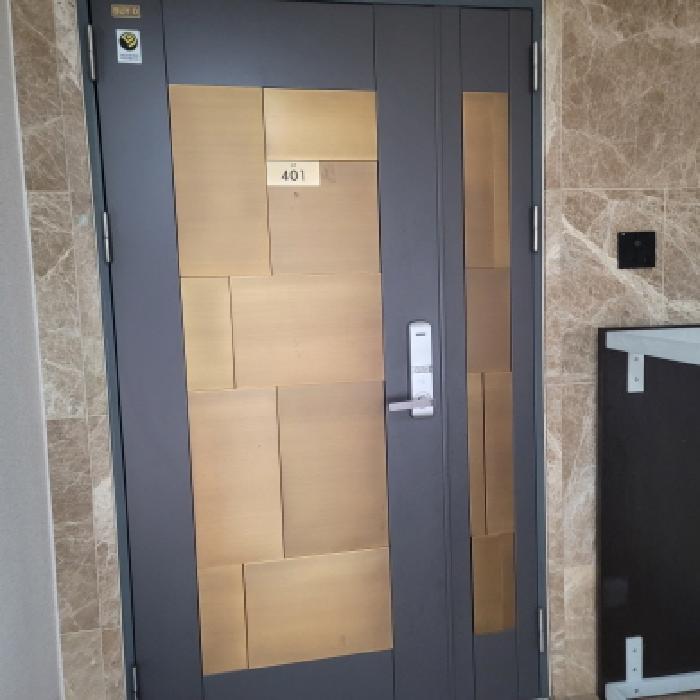 전유부분 출입구 전경(안내문 교부)