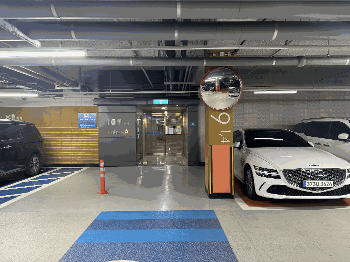 지1층 공용출입구