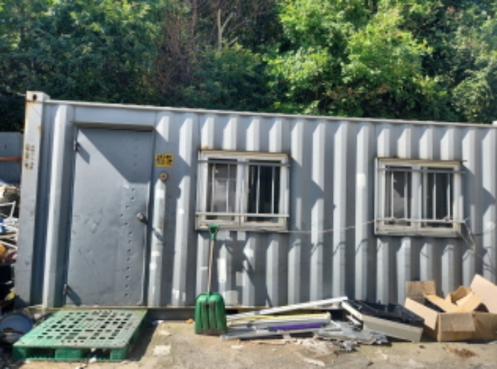 제시외 콘테이너 2. 전경