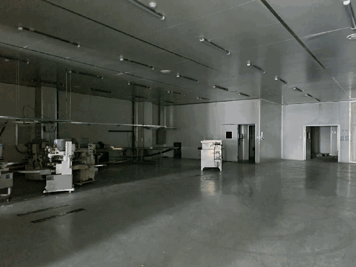 본건 기호(2) 공장 - 1층 내부