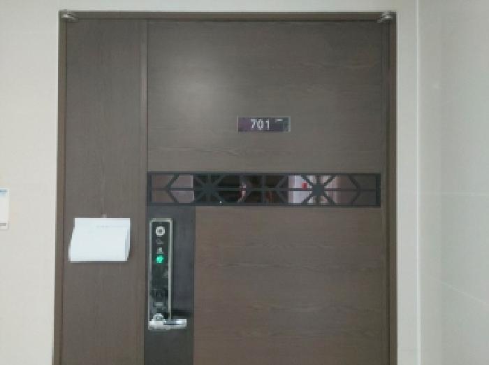 세대 출입문 전경