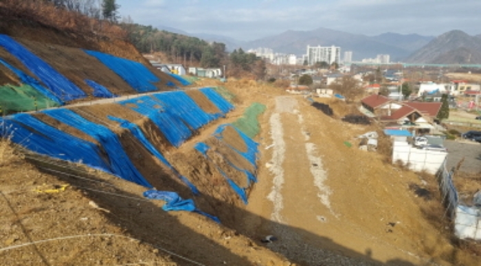 목록 2. 토지(사진 중앙의 좌 우측 토지)