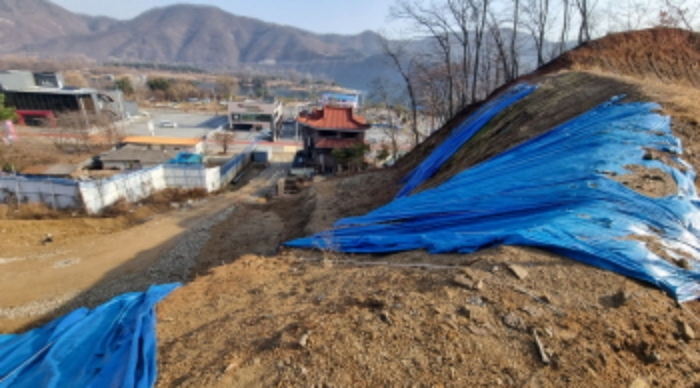 목록 5. 토지(위에서 아래쪽을 본 모습)