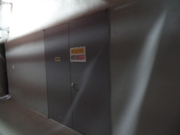 제시외 기계기구 b.수변전설비 1식(지층 소재)