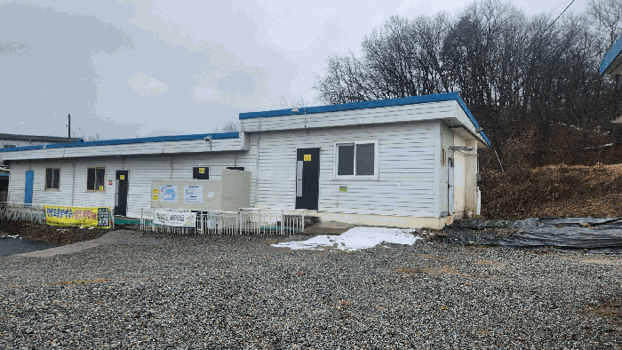 기호(3)-7,8,9, 제시외 건물(ㅁ)