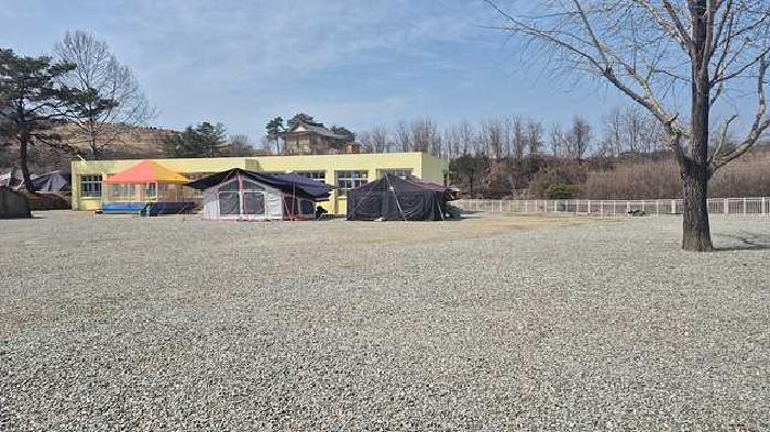 어린이놀이시설(점핑장) 및 텐트