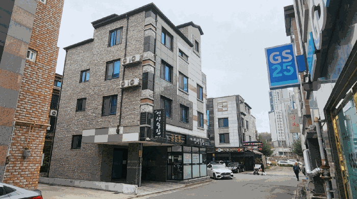 본건 전경(북서측 촬영)