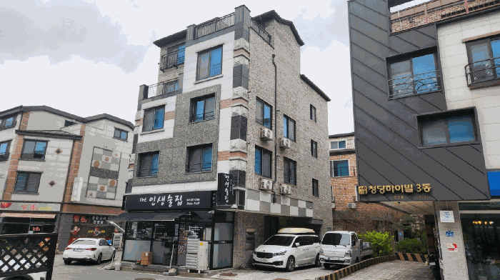 본건 전경(남동측 촬영)