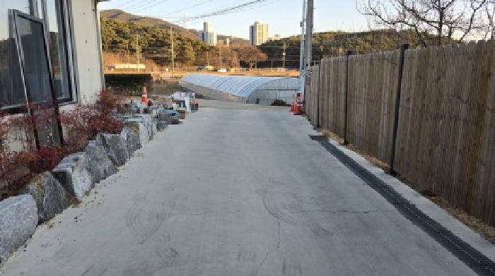 대구 북구 도남동 476-5,476-6. 지상 도로의 전경