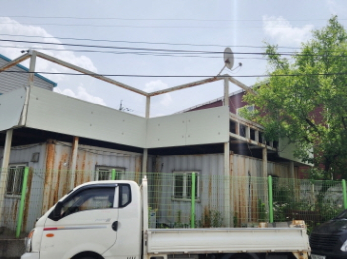 제시외 컨테이너