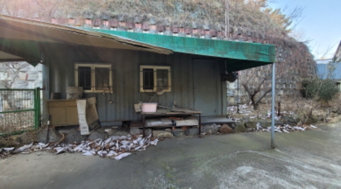 목록 1. 소재하는 제시외 컨테이너 1동