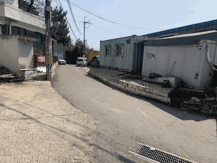 접면도로 및 주위환경