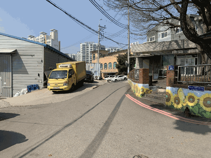 접면도로 및 주위환경