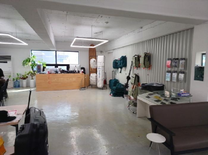 목록 2. 5층 내부 전경 1.