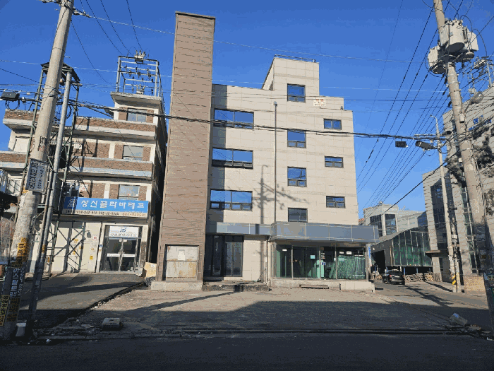 본건전경(동측에서 촬영)