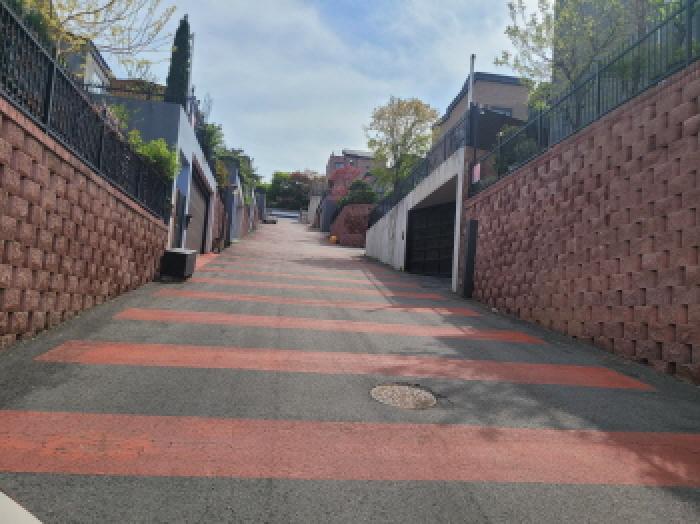 목록 2. 모습 8(반대방향)