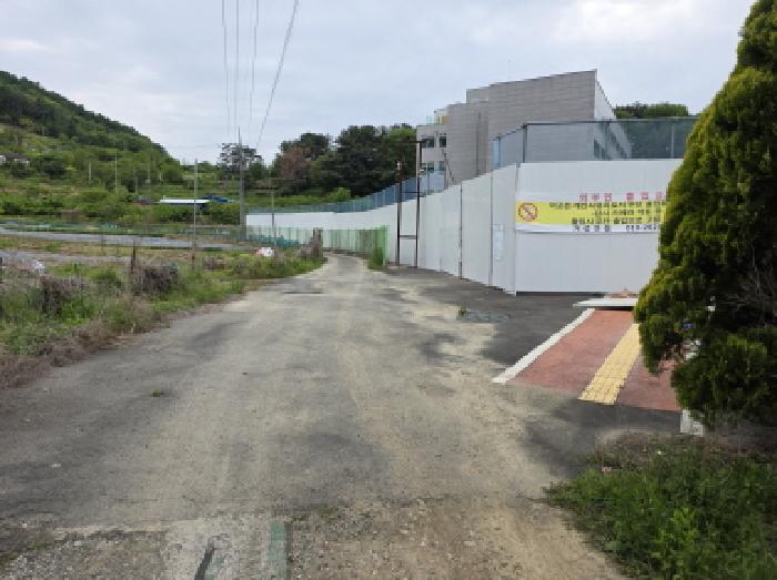 부동산 진입도로 전경