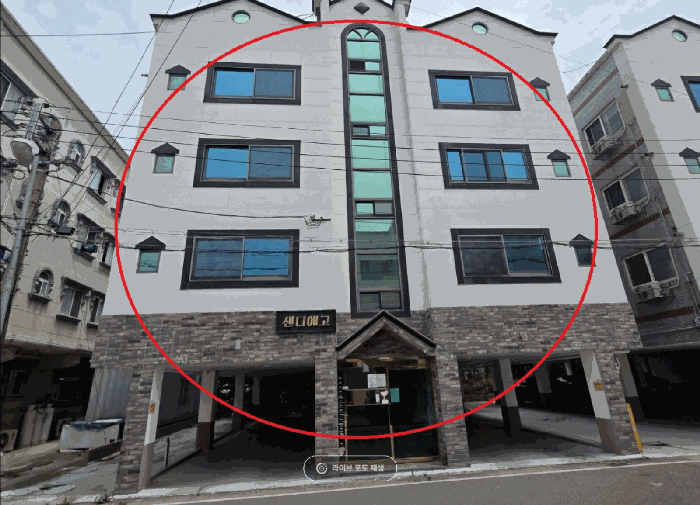 본건 전면 전경
