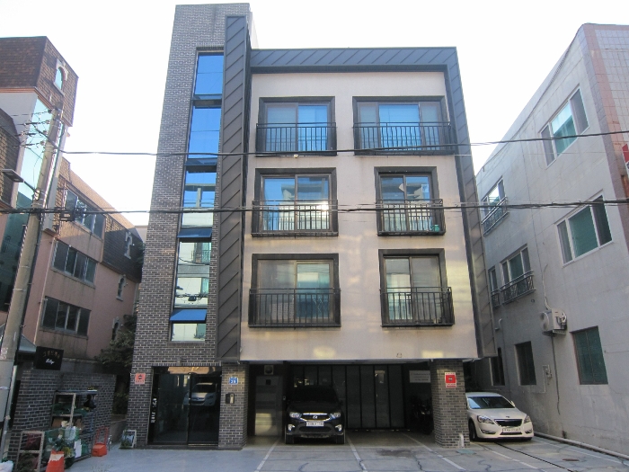 본건전경(동측에서 촬영)