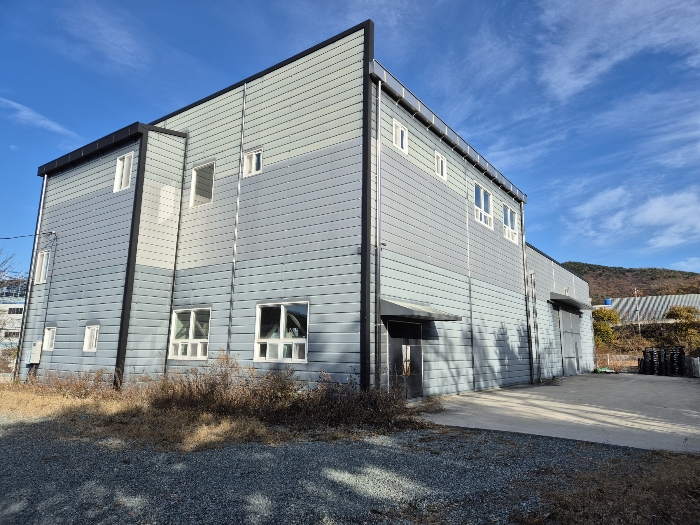 [본건 건물 전경]