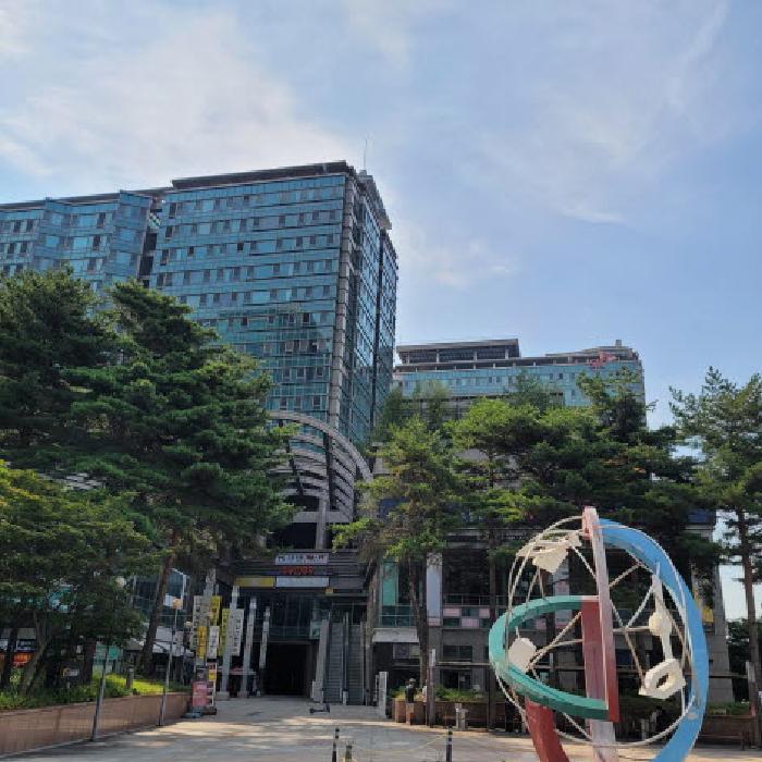 본건 건물 전경