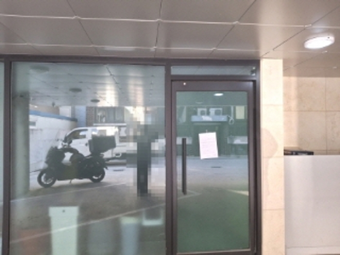 목록4 1층 사무실 안내문 부착