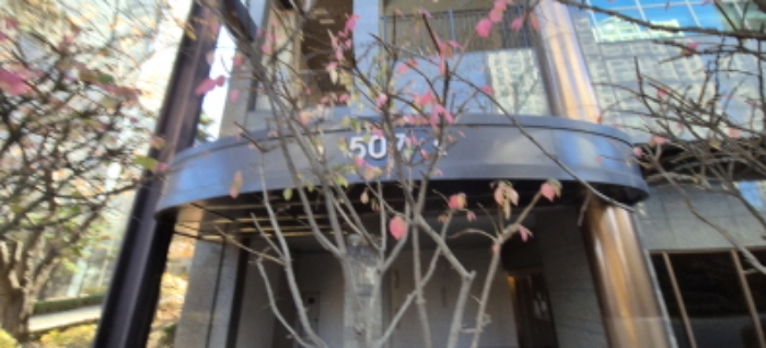 공동현관 출입문