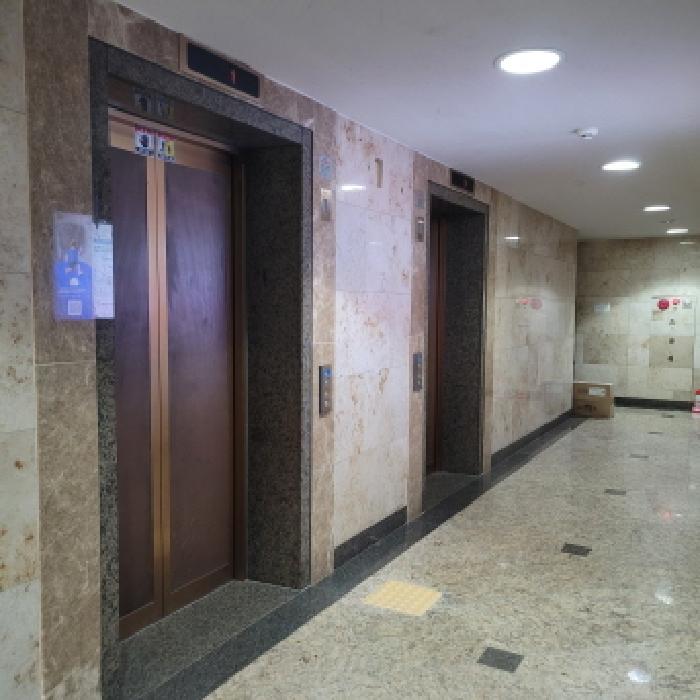 승강기 전경