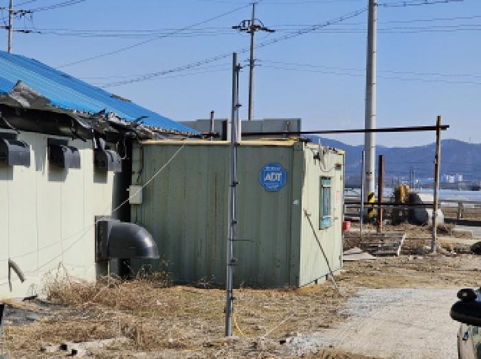 목적물 2 내 제시외 이동식컨테이너