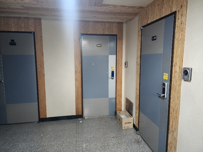 기호2 건물(2층)