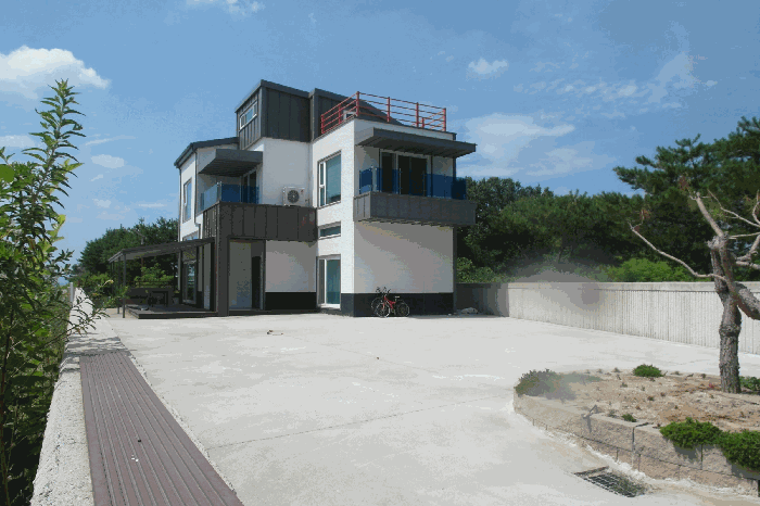 본건 토지 기호1) 및 기호2) 지상 건물