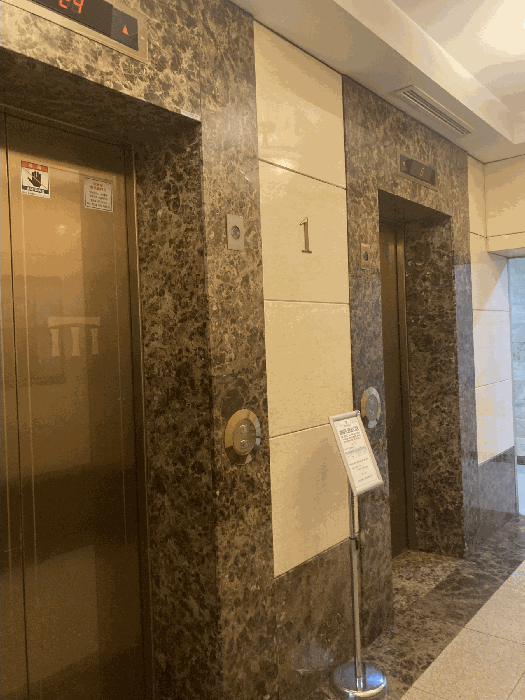 엘리베이터 설비