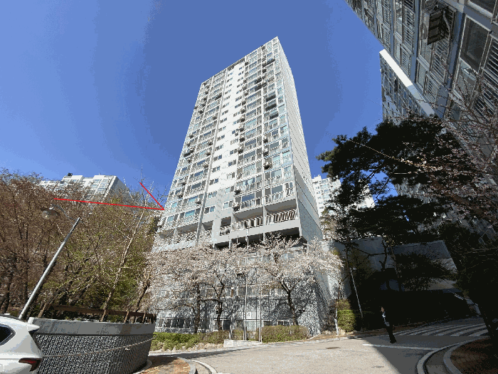 본건이 속한 건물 전경