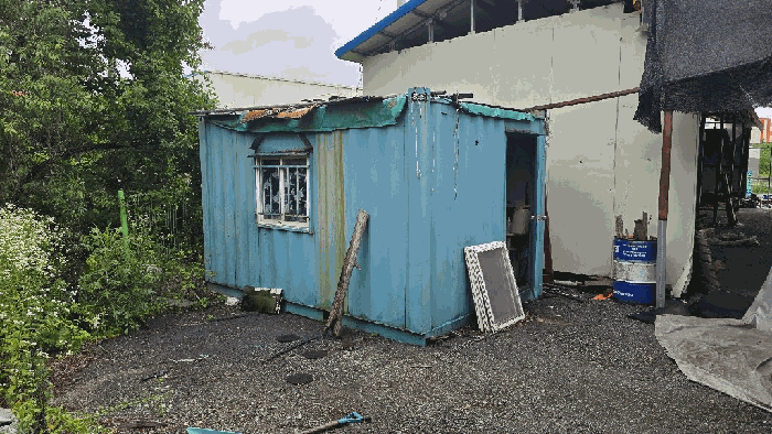 이동이 용이한 컨테이너 사진